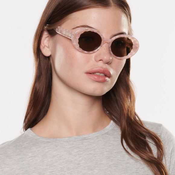 NWT KREWE Alixe Checkered Plaid Pink Oval Sunglasses, Retro 80's shape - Picture 3 of 5